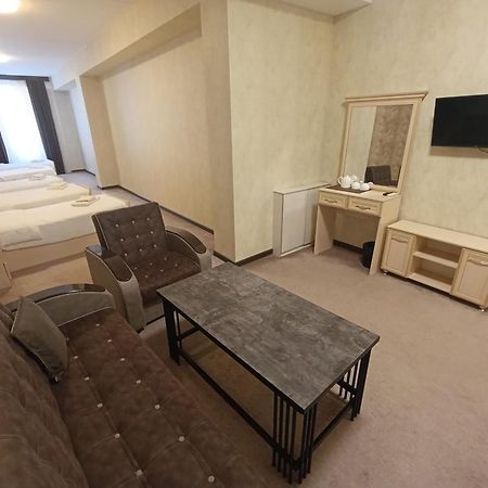 Grand Karavan Hotel Tashkent Luaran gambar