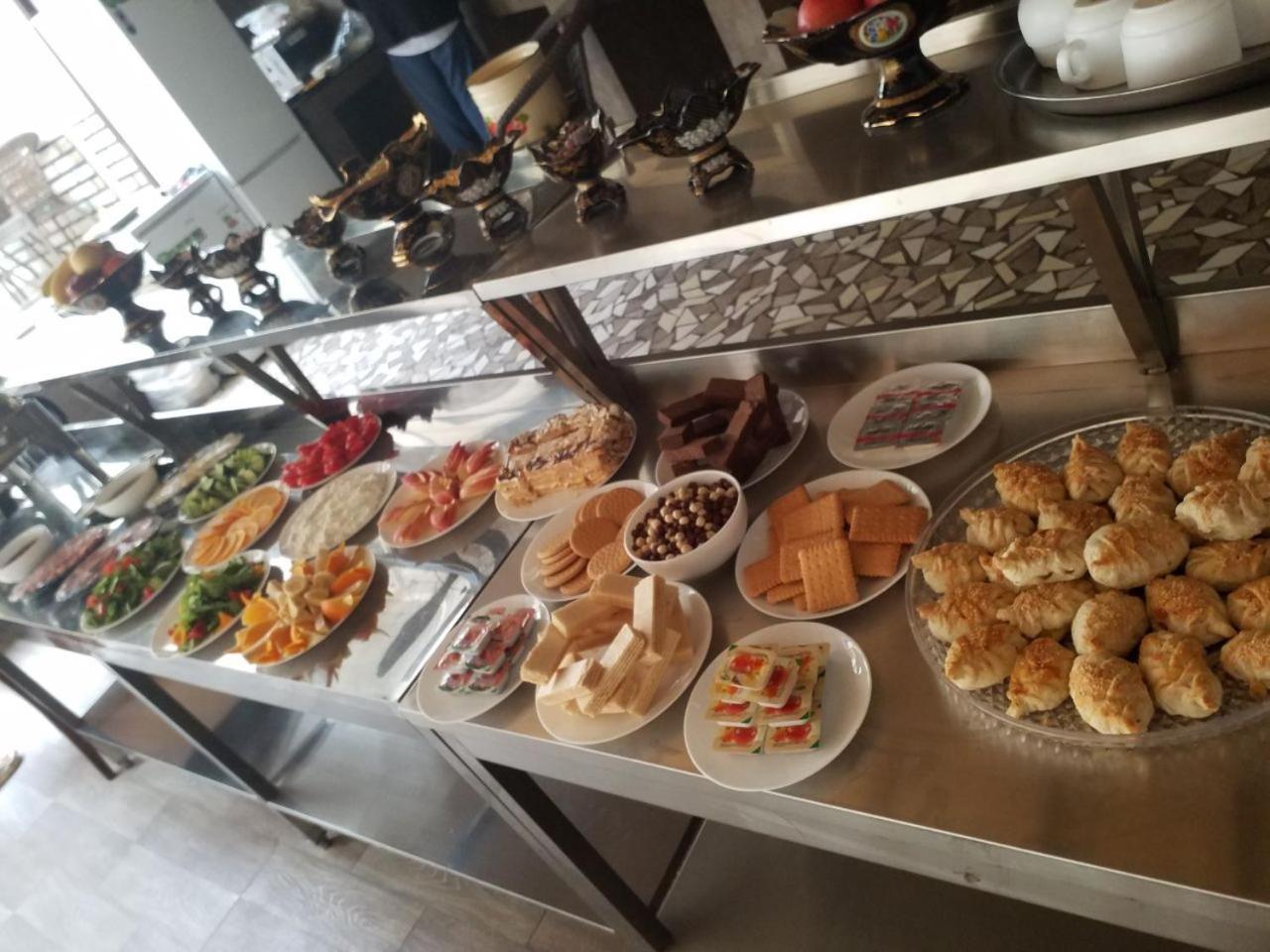 Grand Karavan Hotel Tashkent Luaran gambar