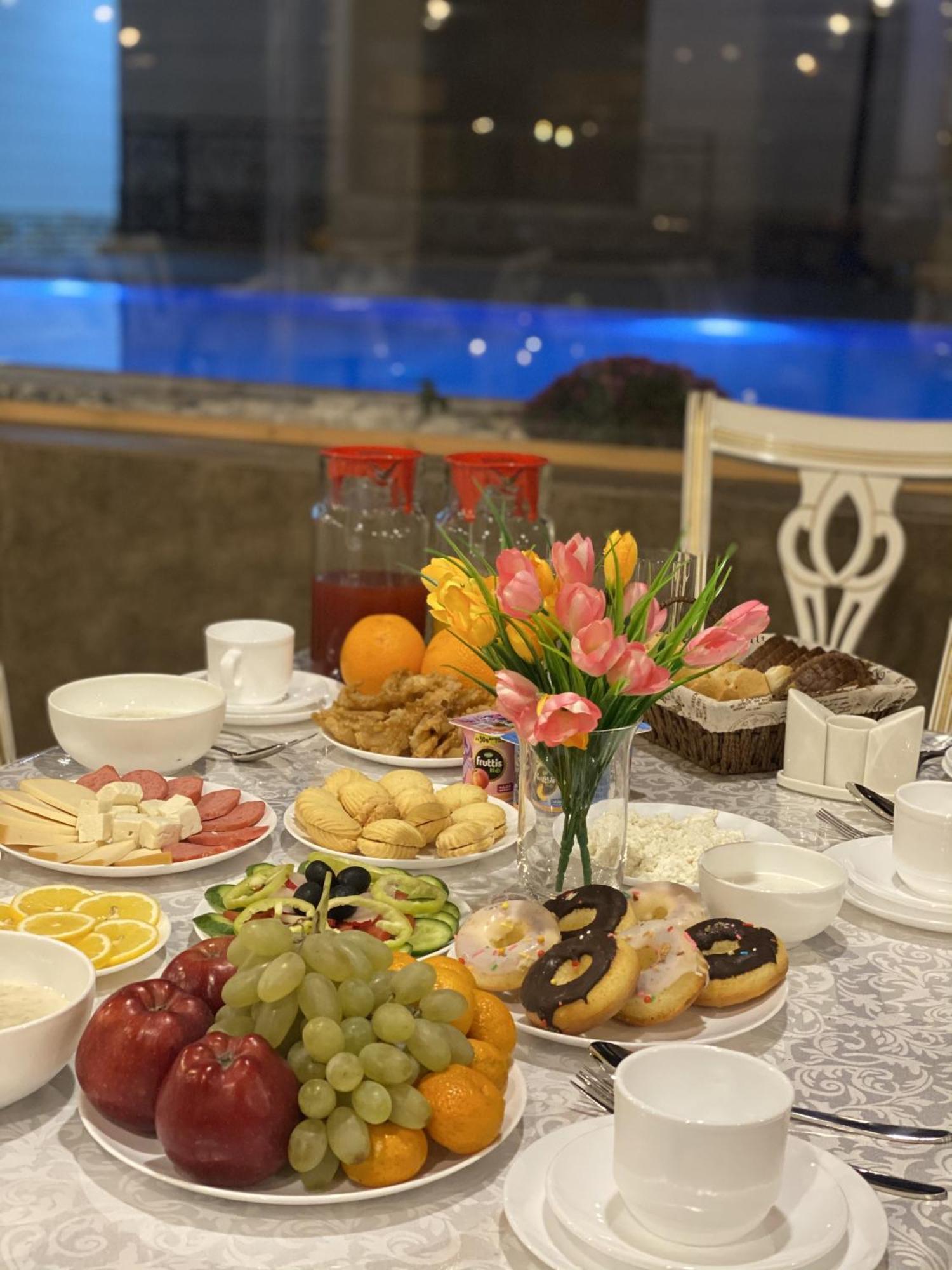 Grand Karavan Hotel Tashkent Luaran gambar