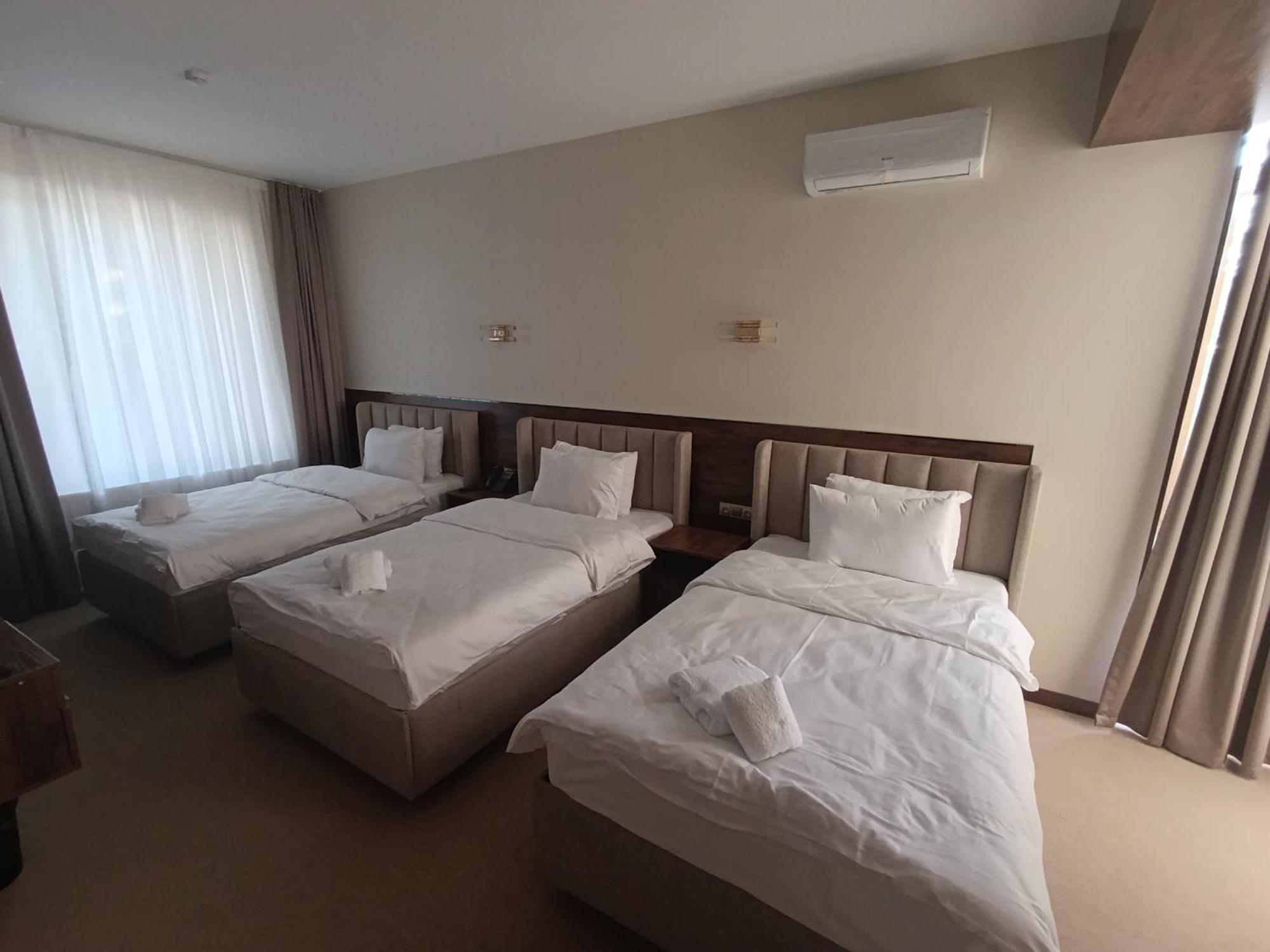 Grand Karavan Hotel Tashkent Luaran gambar