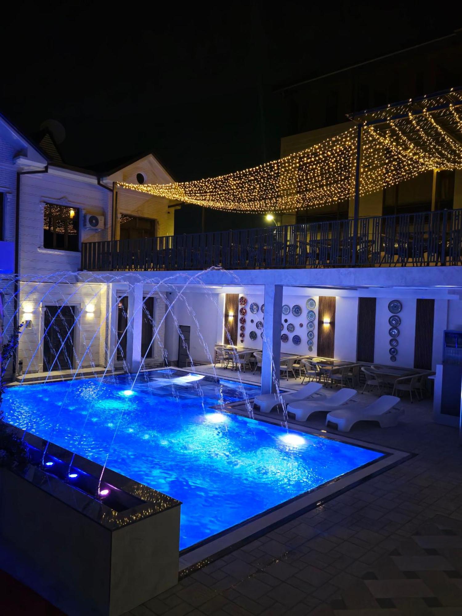 Grand Karavan Hotel Tashkent Luaran gambar